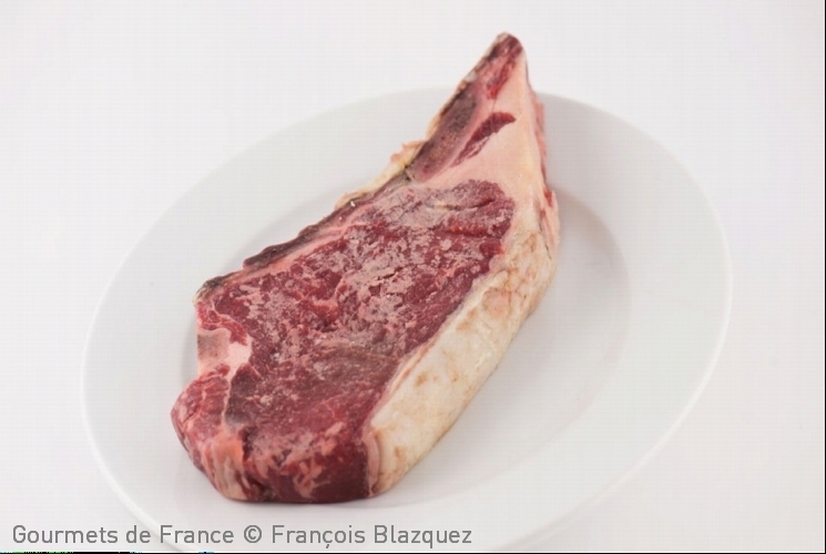 Faux filet sur os mature de race “Blonde de Galice” Caviar.r